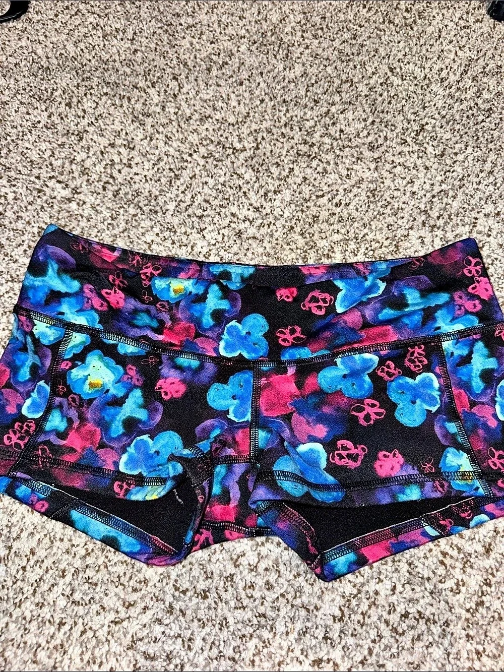 Fleo Floral Athletic Shorts Black & Blue Medium